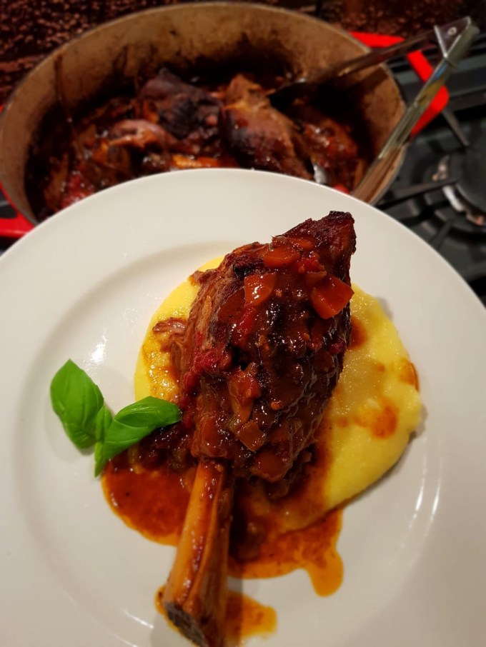 51d6bce9-c911-425d-a9f7-e826d40e9292