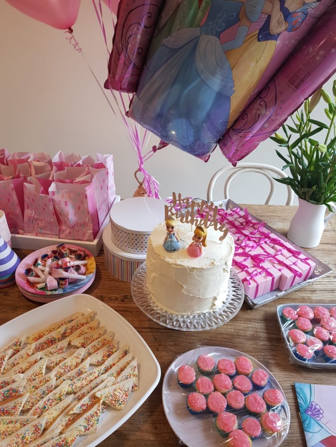 3e70eb9a-7714-4aa0-bfd6-86c0f8741298